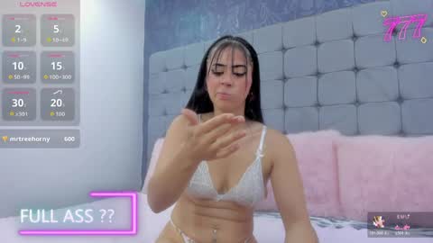 Snapshot of kinky_dakota chatting on May 15, 11:12 pm dakota online show from May 15, 11:12 pm