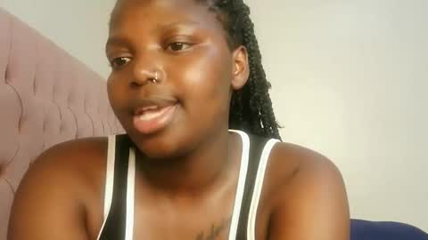 Lola online show from February 15, 12:51 am