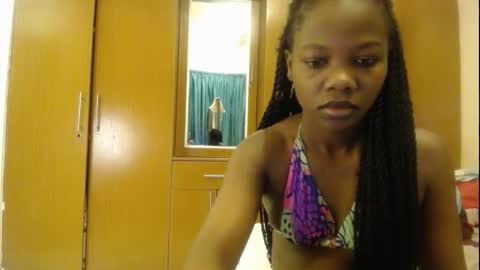 Snapshot of kinky_pixie chatting on September 30, 1:21 am Pixie online show from September 30, 1:21 am