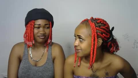 Cupshee and cushey online show from September 13, 8:47 am