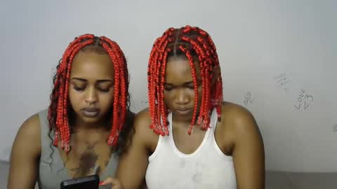 Cupshee and cushey online show from September 15, 8:25 am