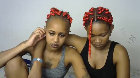 Cupshee and cushey online show from September 17, 1:07 am