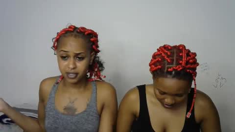 Cupshee and cushey online show from September 17, 1:24 pm