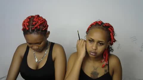 Cupshee and cushey online show from September 18, 7:21 am