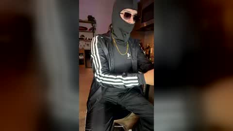 Snapshot of kinky_sport_lad chatting on July 31, 7:52 am kinky_sport_lad online show from July 31, 7:52 am
