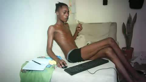 Snapshot of kinkybby_ chatting on March 12, 2:23 pm kinkybby_ online show from March 12, 2:23 pm