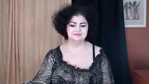 Snapshot of kinkyblacky chatting on April 28, 8:52 am MistressBlacky online show from April 28, 8:52 am