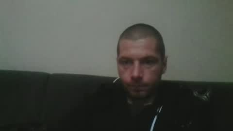 Snapshot of kinkycouple147 chatting on May 1, 6:34 pm kinkycouple147 online show from May 1, 6:34 pm
