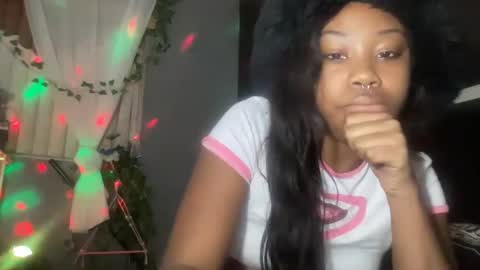 Snapshot of kinkykittee chatting on January 31, 8:11 am Bunniii online show from January 31, 8:11 am