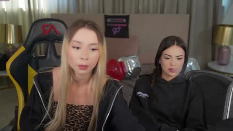 Sweet girls online show from March 10, 8:19 am