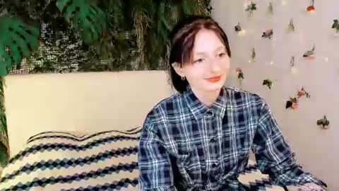 Snapshot of kira__cutie chatting on July 3, 8:59 pm Kira online show from July 3, 8:59 pm