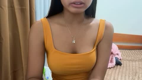 Snapshot of kira_danaya chatting on April 3, 4:49 pm kira_danaya online show from April 3, 4:49 pm