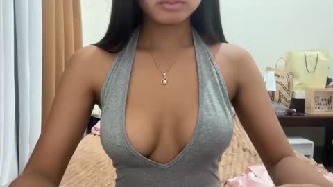 Snapshot of kira_danaya chatting on April 11, 3:49 pm kira_danaya online show from April 11, 3:49 pm