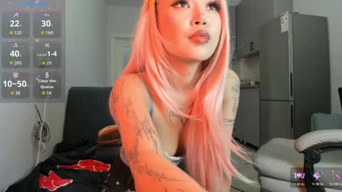 Kira online show from March 17, 2:31 pm