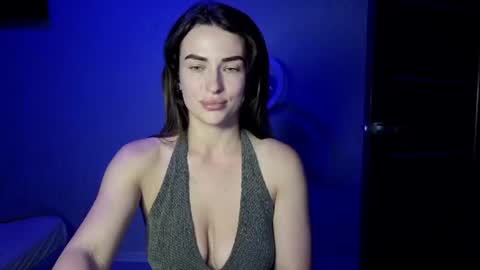 Snapshot of kira_love1 chatting on June 22, 12:13 am Kira love1 online show from June 22, 12:13 am