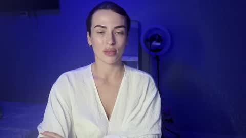 Snapshot of kira_love1 chatting on June 22, 9:12 pm Kira love1 online show from June 22, 9:12 pm