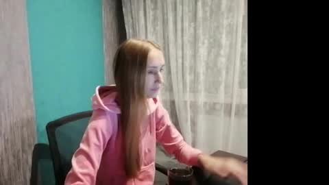 Snapshot of kira_morekiss chatting on October 4, 5:22 pm kira_morekiss online show from October 4, 5:22 pm