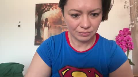Snapshot of kiradivine chatting on April 5, 1:08 pm KiraDivine online show from April 5, 1:08 pm