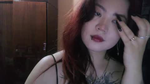 Snapshot of kiradrip chatting on May 3, 7:09 pm Kira online show from May 3, 7:09 pm