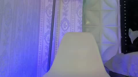 Snapshot of kirakeyhot chatting on May 26, 7:10 pm kirakeyhot online show from May 26, 7:10 pm