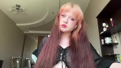 kirakim_love online show from May 19, 9:48 am