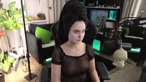 Snapshot of kiralilime chatting on June 6, 9:52 pm Kira online show from June 6, 9:52 pm