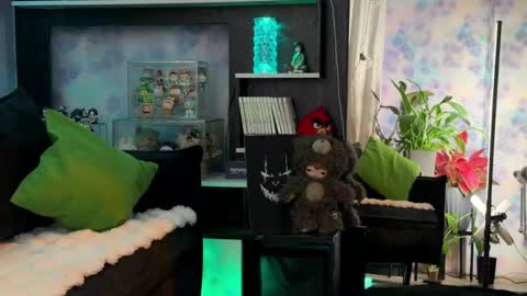 Snapshot of kiralilime chatting on June 8, 1:28 am Kira online show from June 8, 1:28 am