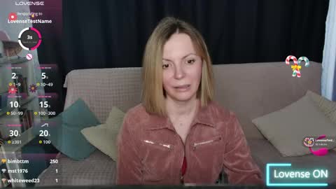 Snapshot of kiramartins_cat chatting on May 10, 1:49 pm kiramartins cat online show from May 10, 1:49 pm