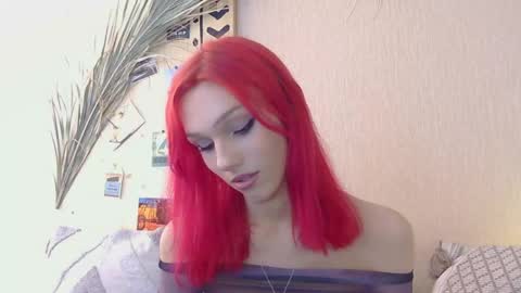 Snapshot of kirana_hayes chatting on May 5, 1:19 pm Kira online show from May 5, 1:19 pm
