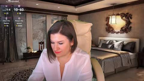 Snapshot of kiraroxx chatting on February 20, 6:35 pm Kira online show from February 20, 6:35 pm