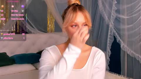 Snapshot of kiraruiz chatting on January 19, 4:22 pm Kira online show from January 19, 4:22 pm