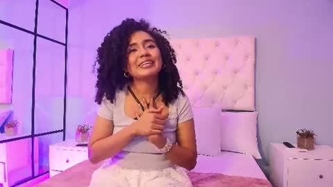 Snapshot of kiraspell chatting on June 25, 6:56 pm kiraspell online show from June 25, 6:56 pm