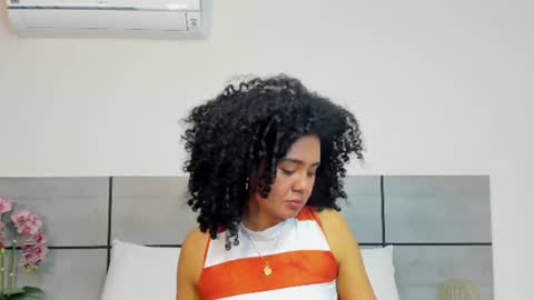 Snapshot of kiraspell chatting on July 29, 11:19 am kiraspell online show from July 29, 11:19 am