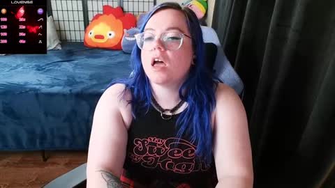 Snapshot of kiraspitqueen chatting on January 10, 5:47 am KiraSpitQueen online show from January 10, 5:47 am