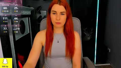 kiraxmoon online show from March 10, 10:15 am