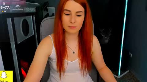 kiraxmoon online show from March 11, 7:04 am