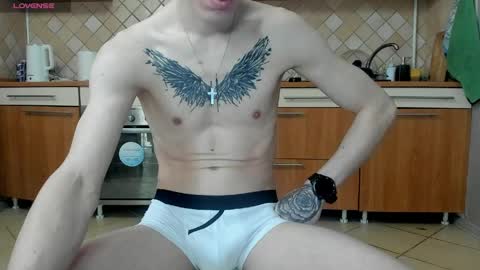 Snapshot of kireev_ chatting on April 24, 10:28 am online show from April 24, 10:28 am