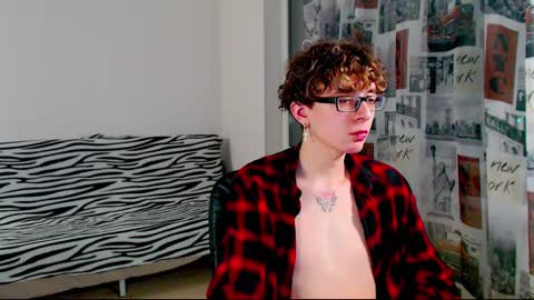 Alan online show from March 10, 8:01 pm