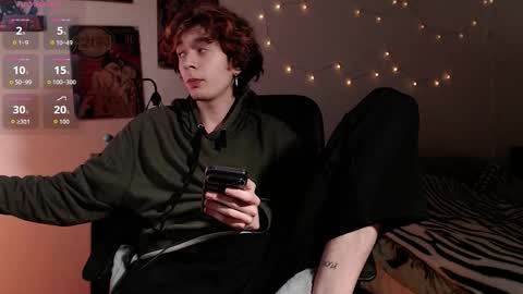 Alan online show from February 21, 7:26 pm