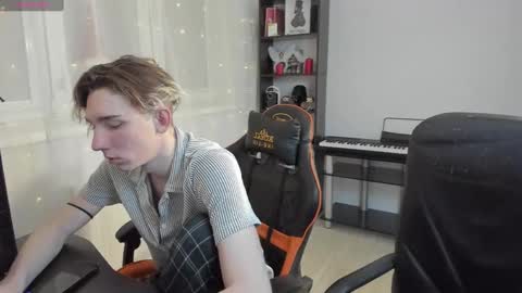 Kirill and Andrey online show from February 9, 7:52 pm