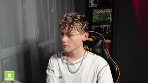 Kirill and Andrey online show from October 3, 1:13 am