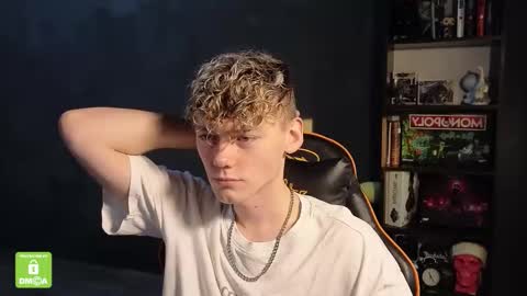 Kirill and Andrey online show from November 21, 1:21 pm