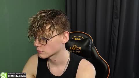 Kirill and Andrey online show from February 22, 9:52 am