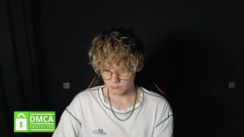 Kirill and Andrey online show from April 24, 1:19 am