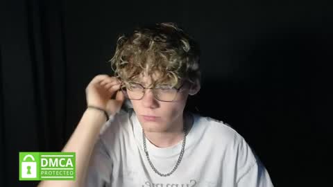 Snapshot of kirill_20_cm chatting on April 30, 8:42 am Kirill and Andrey online show from April 30, 8:42 am