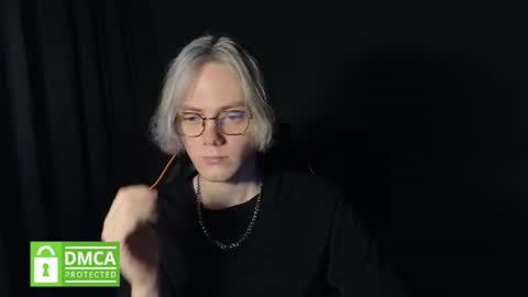 Snapshot of kirill_20_cm chatting on June 9, 7:53 am Kirill and Andrey online show from June 9, 7:53 am