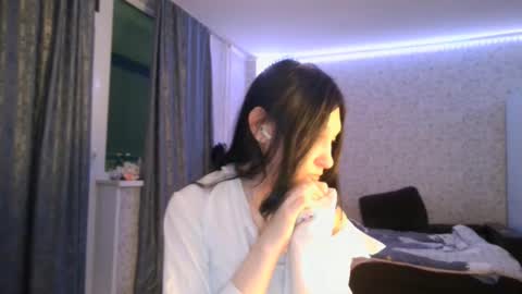 Snapshot of kirstievelasco chatting on October 13, 6:08 pm Nicole online show from October 13, 6:08 pm