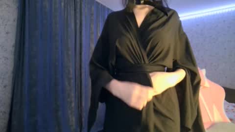 Snapshot of kirstievelasco chatting on October 20, 6:19 pm Nicole online show from October 20, 6:19 pm