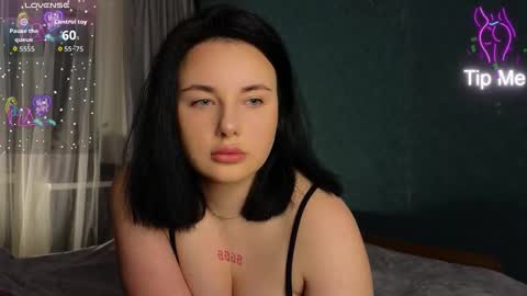 Kira online show from March 9, 8:02 pm