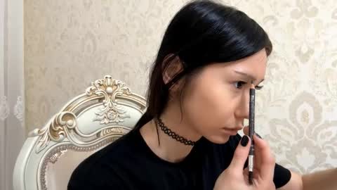 Hina online show from February 21, 1:12 pm